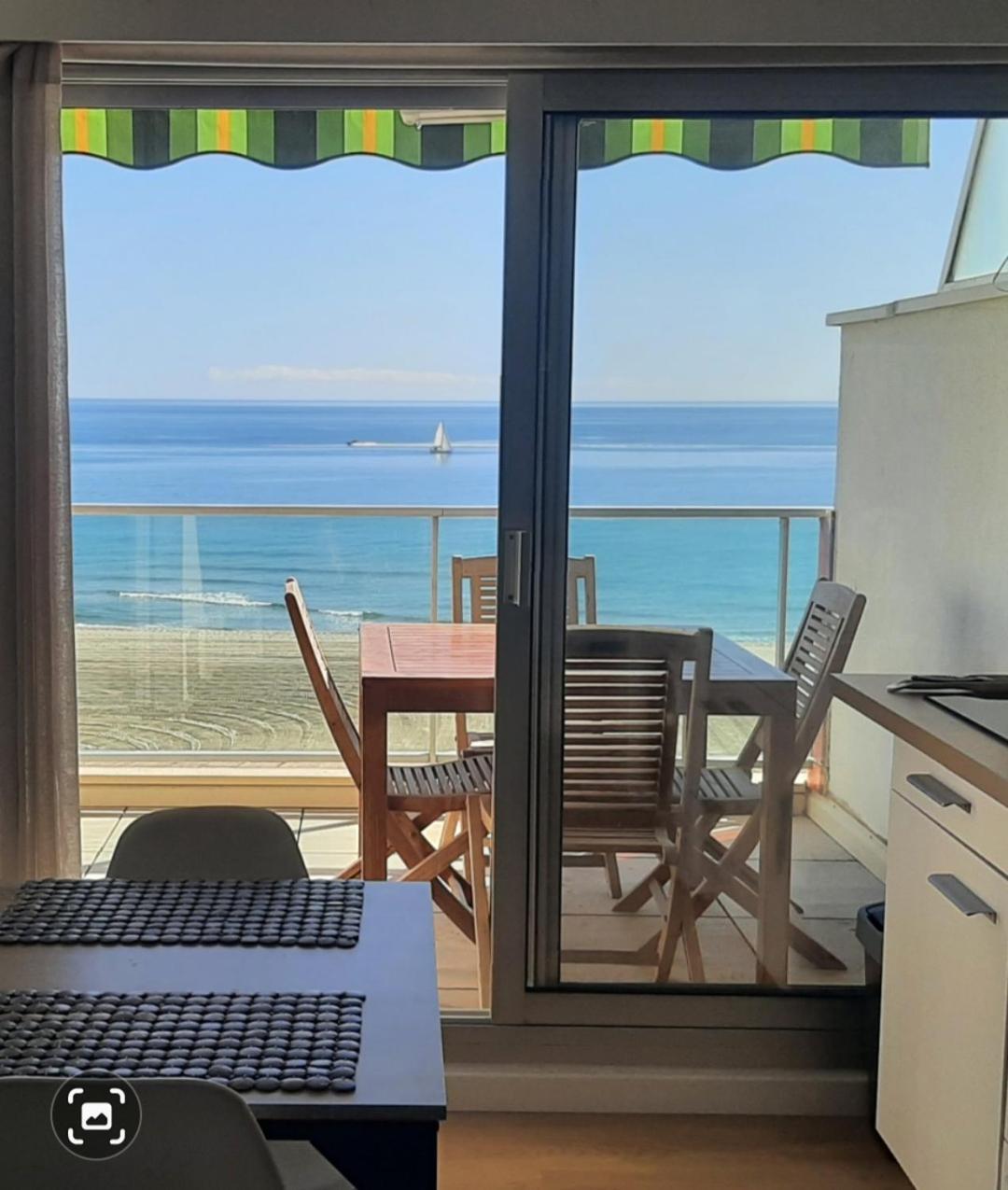 Appartement Happy 7 à Canet-en-Roussillon Extérieur photo
